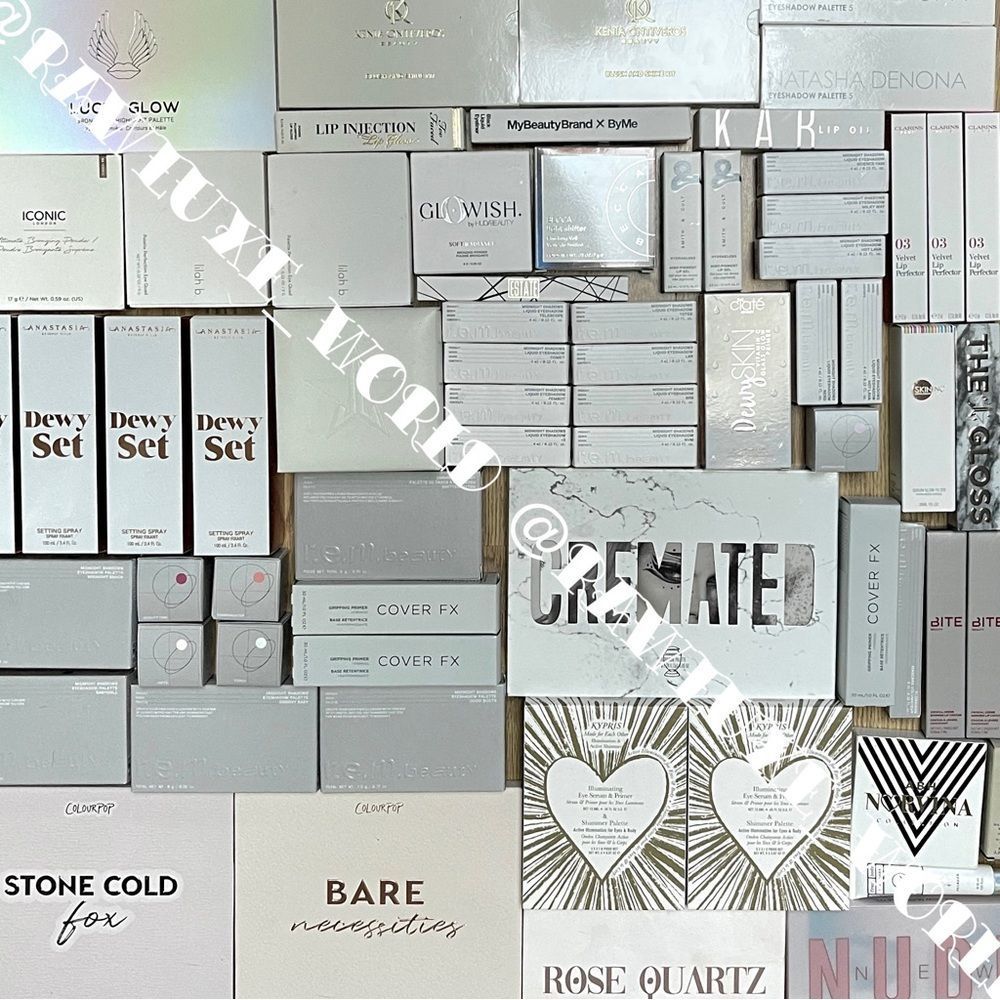 THE BIGGEST BEST HIGH END MYSTERY MAKEUP BOX 2X+ MSRP VALUE GIFTS SURPRISES BNWT - Picture 2 of 16